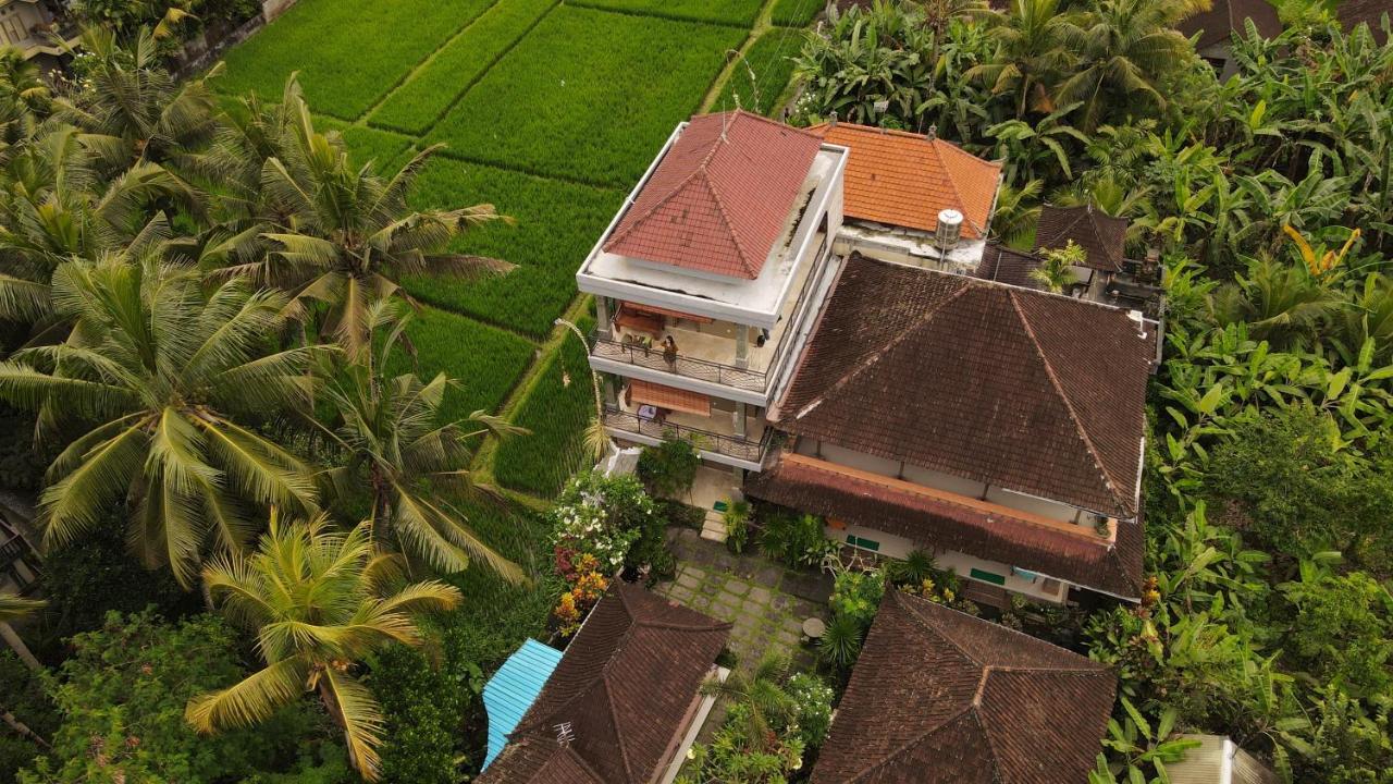 Nirwa Ubud Homestay Exterior photo